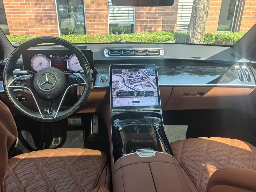 Mercedes-Benz S-Class — миниатюра 6