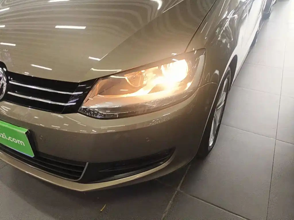 Volkswagen Sharan — миниатюра 24