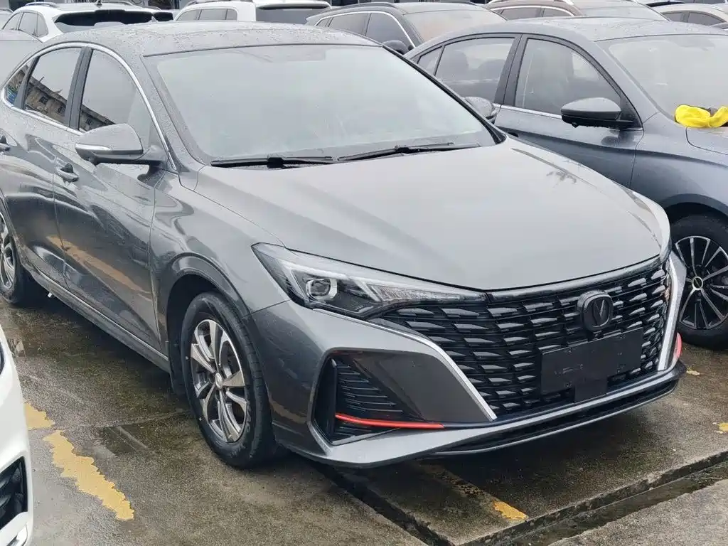 Changan Eado — миниатюра 3