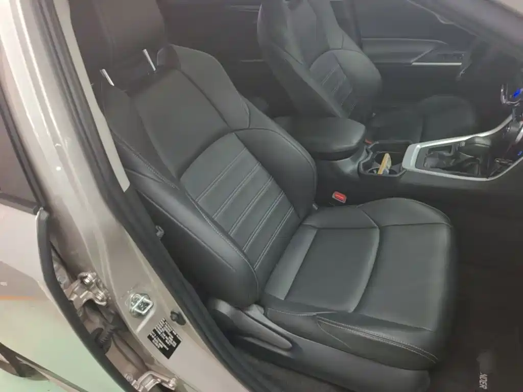 Toyota Wildlander — миниатюра 25