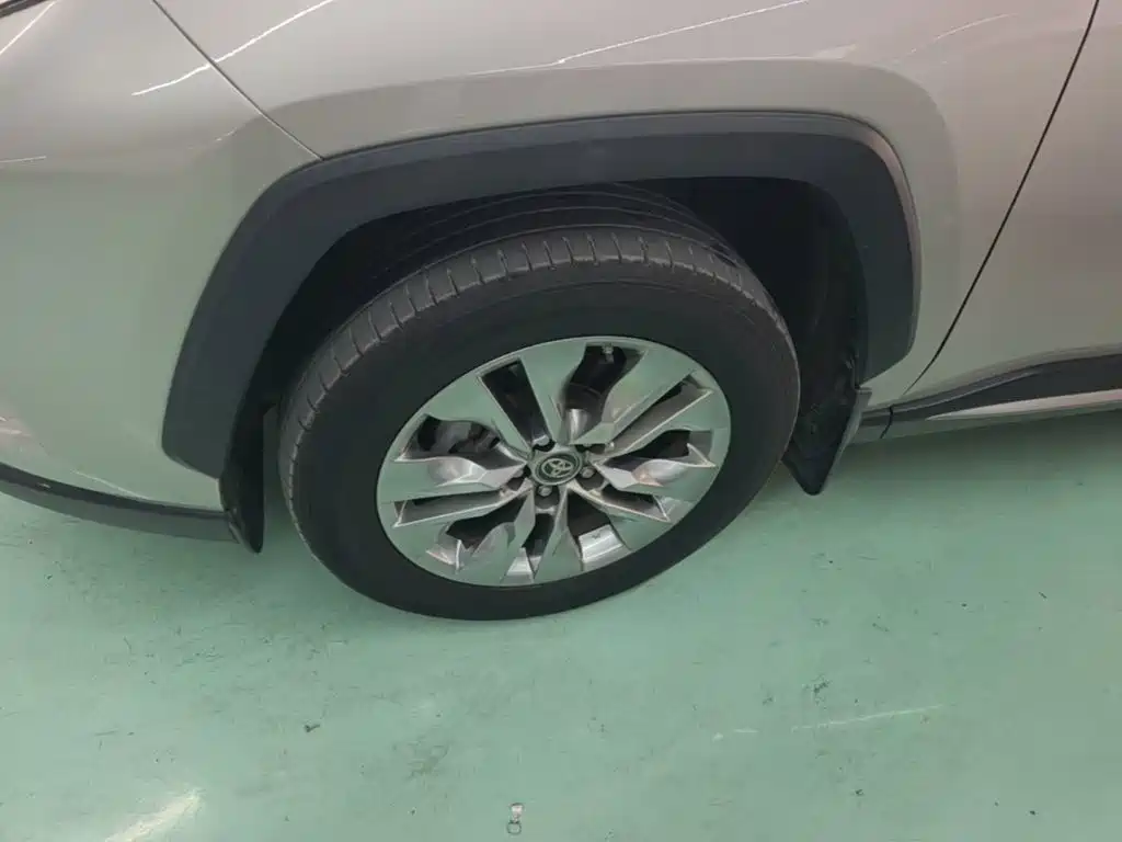 Toyota Wildlander — миниатюра 23