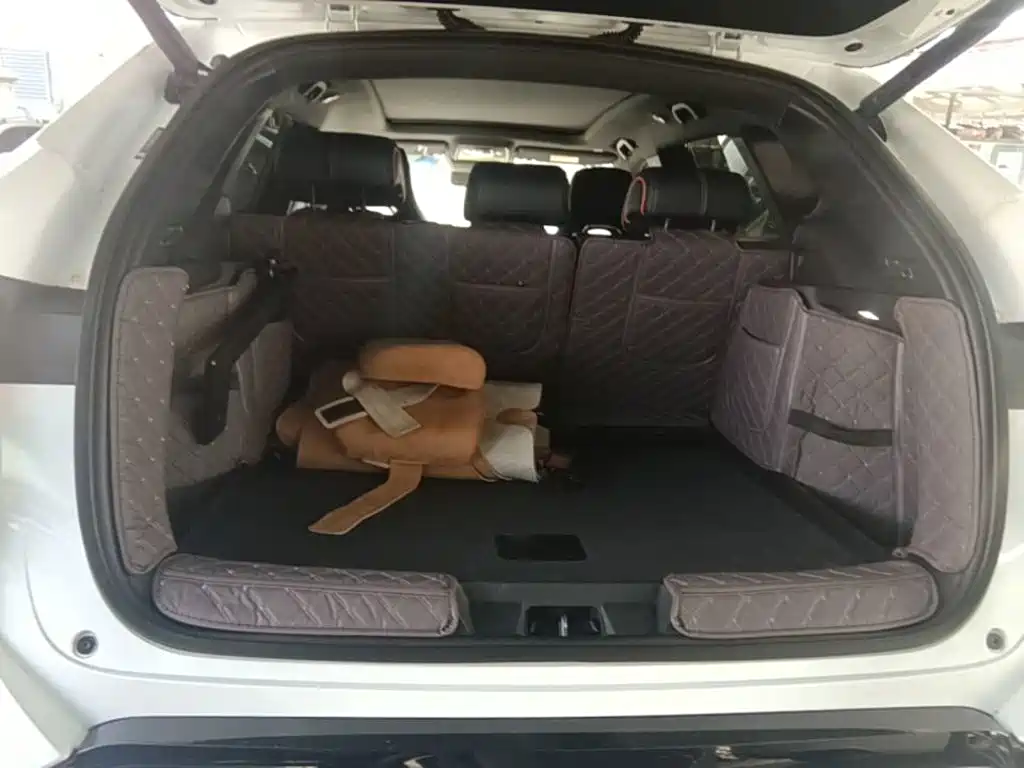 BYD PLUS New Energy — миниатюра 19