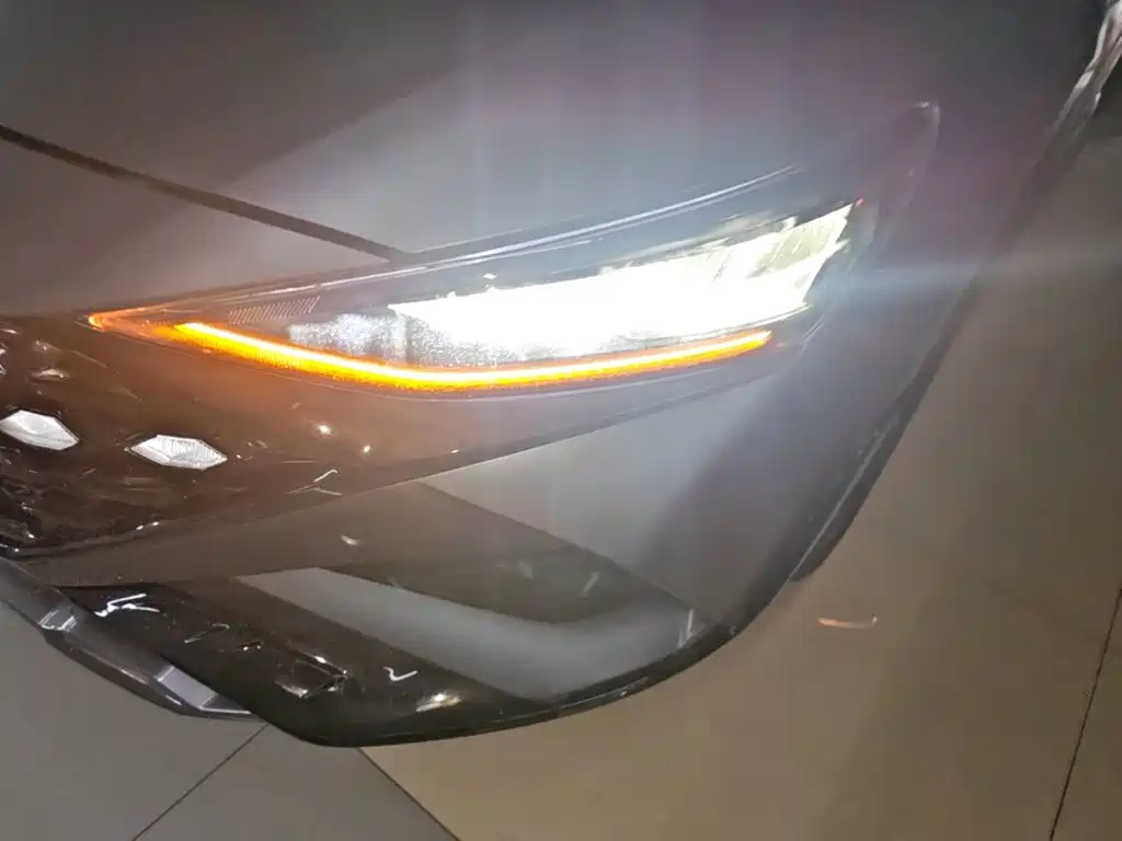 Hyundai Fista — миниатюра 24
