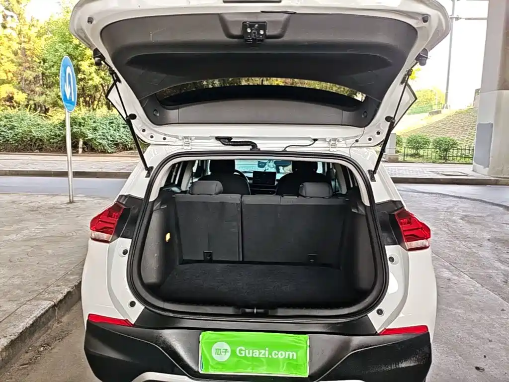 Chevrolet Trax — миниатюра 19