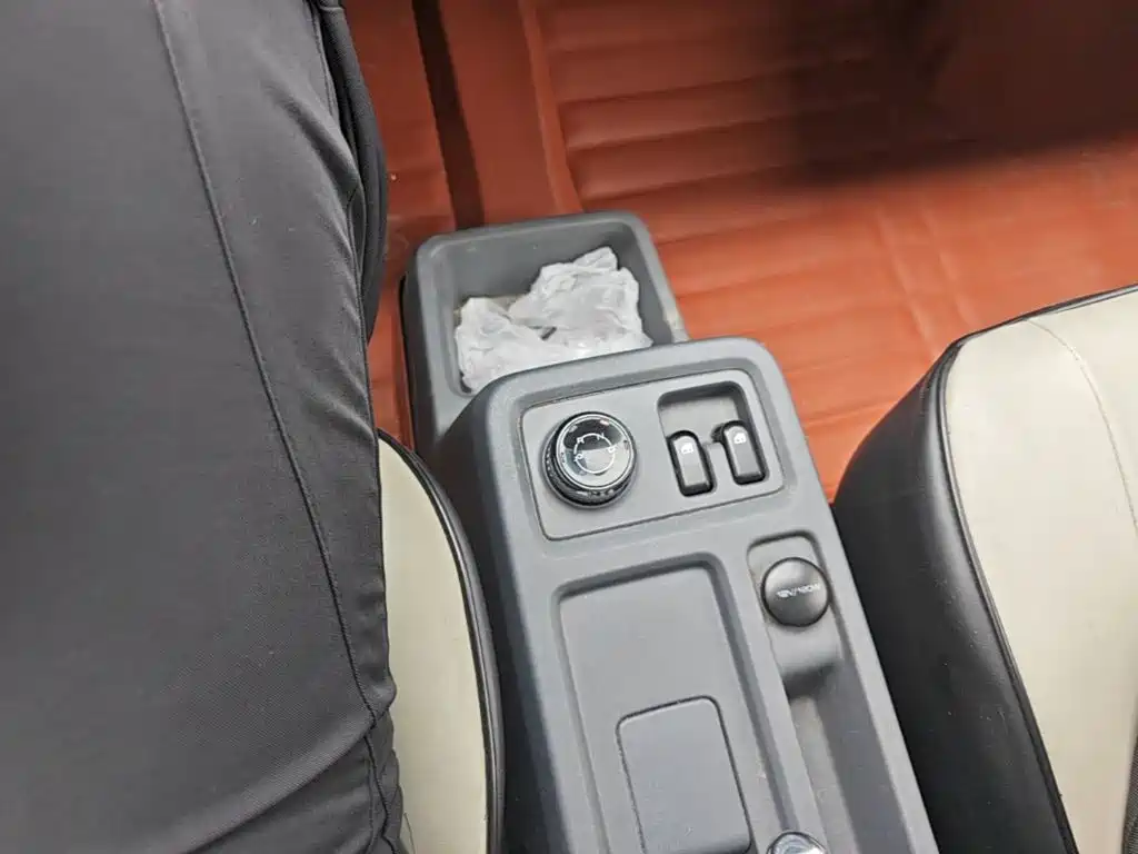 Wuling Yangguang — миниатюра 14