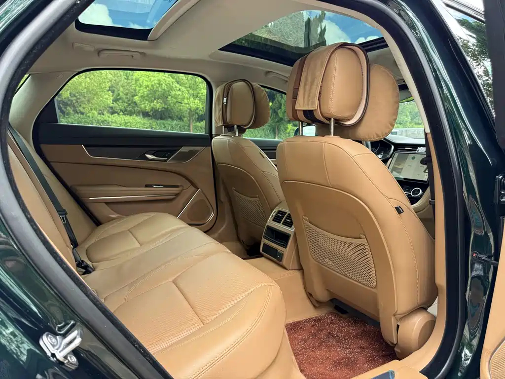 Jaguar XFL — миниатюра 15