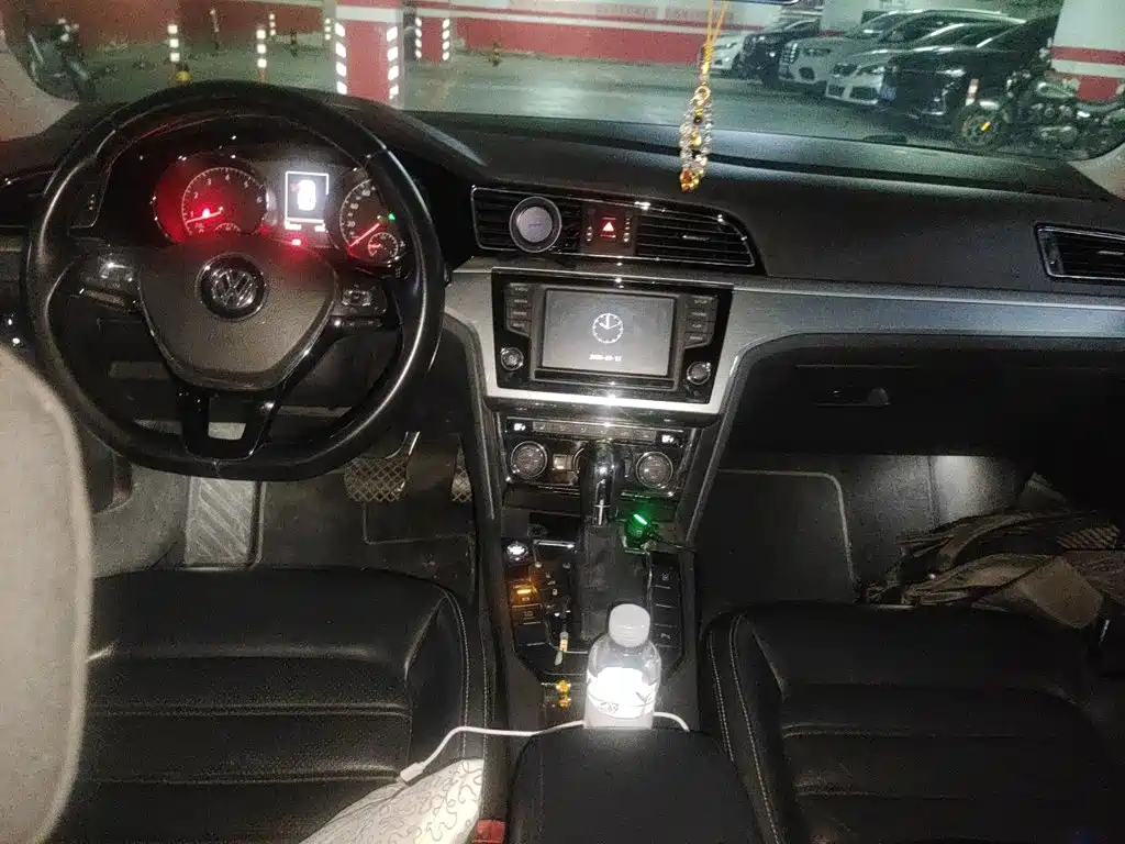 Volkswagen Lamando — миниатюра 10