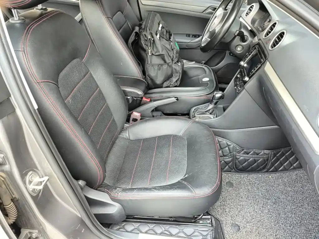 Volkswagen Jetta — миниатюра 25