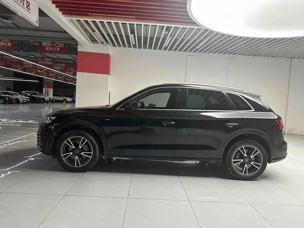 Audi Q5L — миниатюра 4