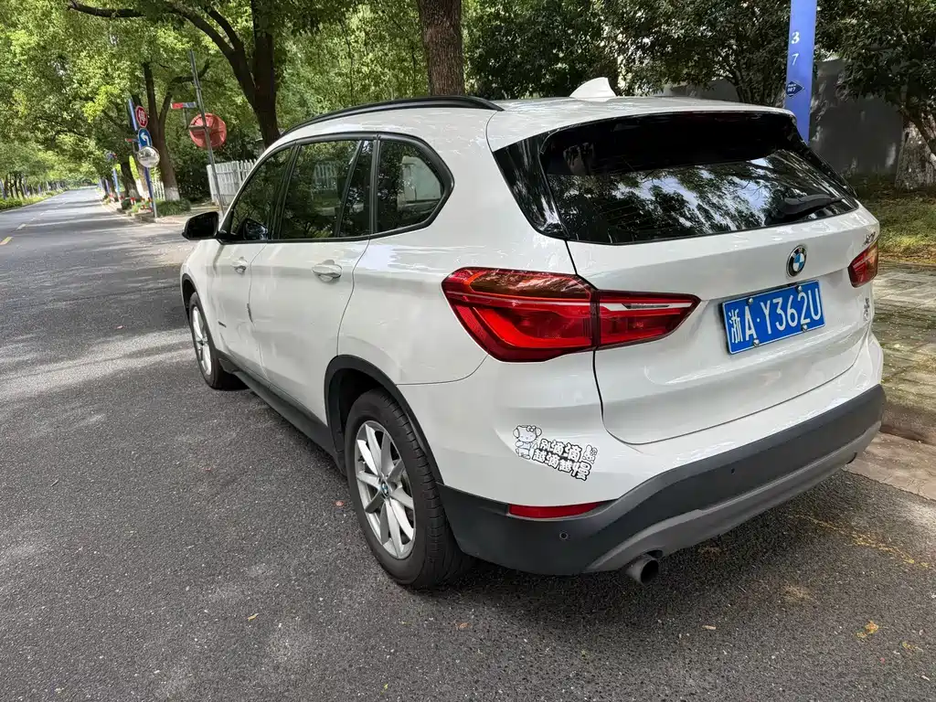 BMW X1 — миниатюра 9