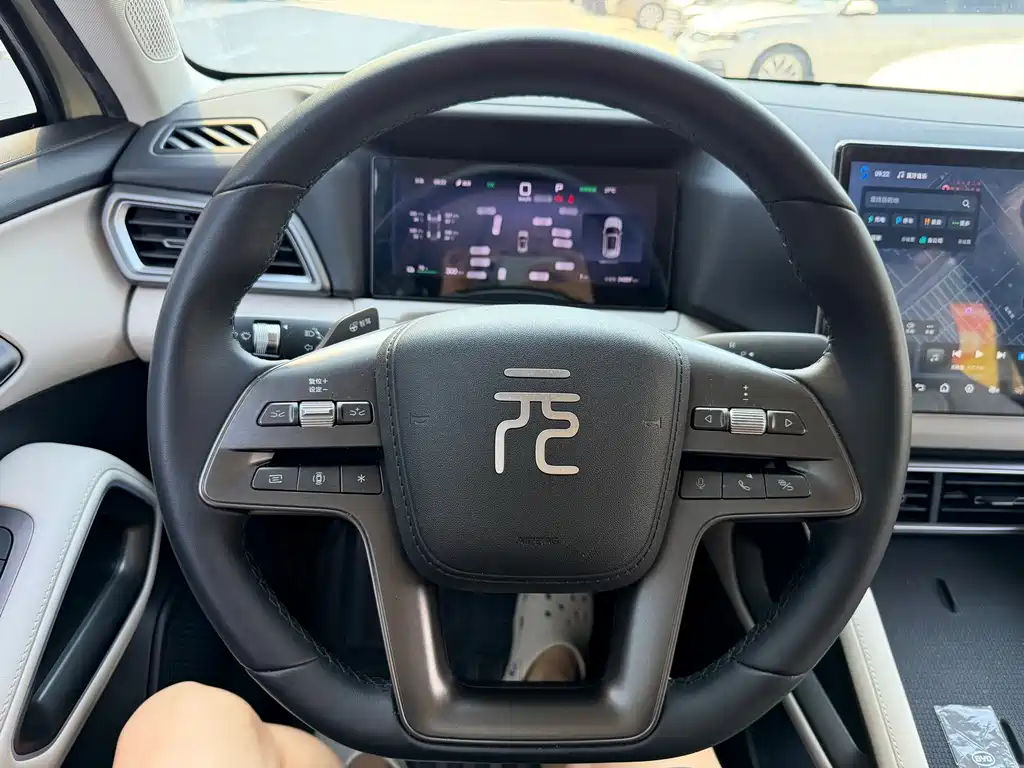 BYD Yuan UP — миниатюра 6