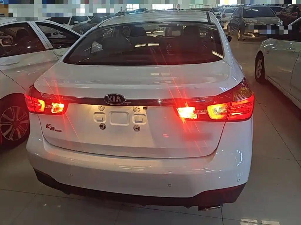 Kia K3 — миниатюра 6