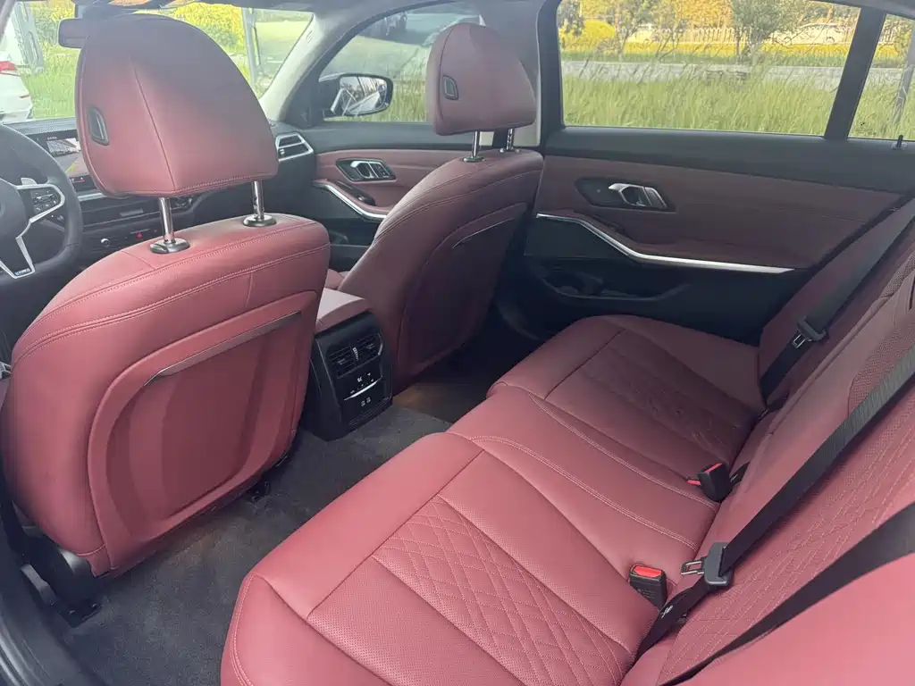 BMW 3 Series — миниатюра 10
