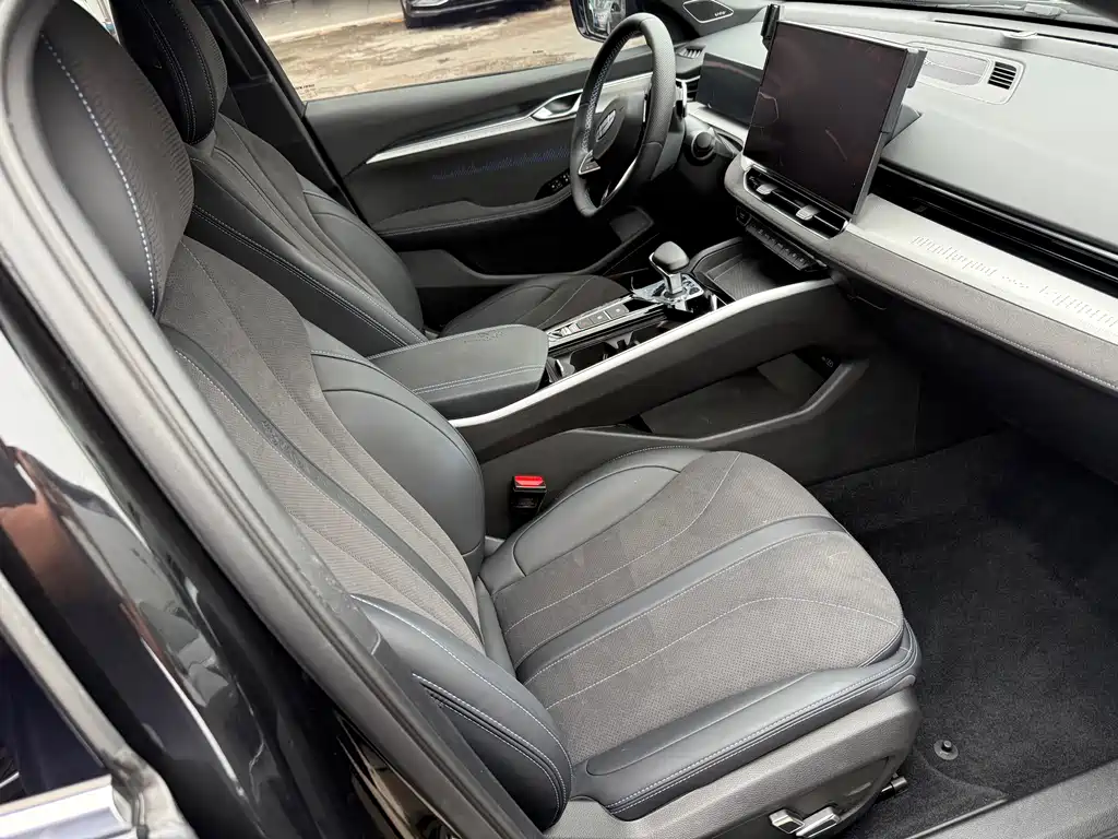 Geely Xingrui — миниатюра 13