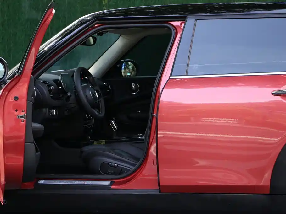 MINI Mini Clubman — миниатюра 12