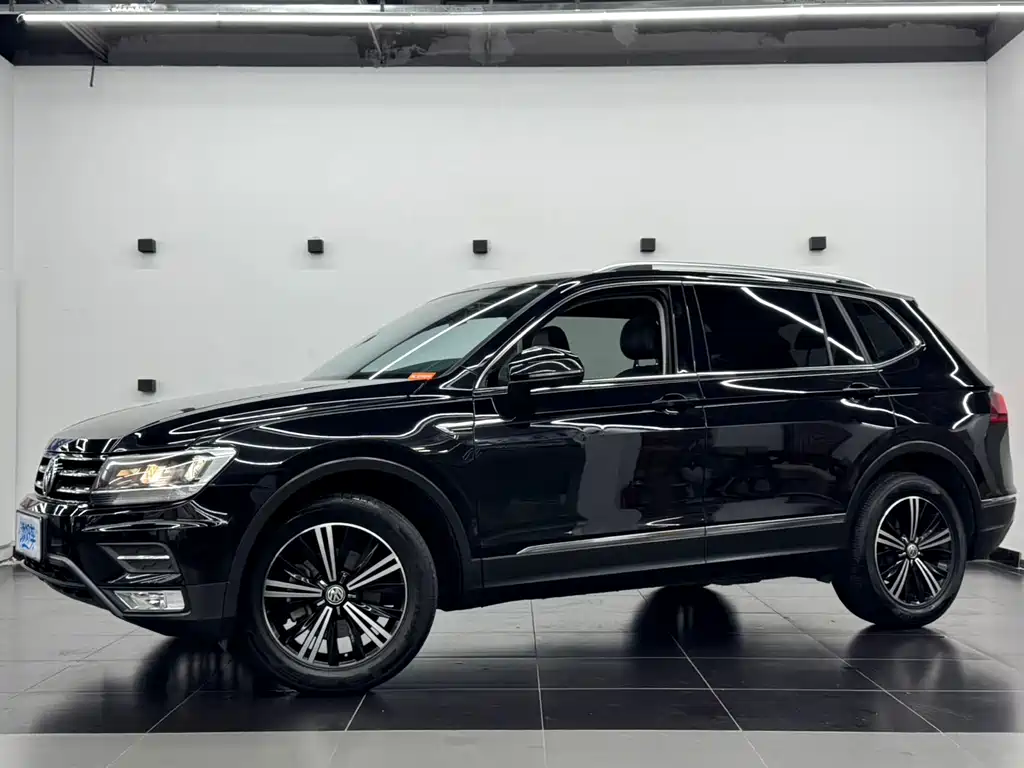 Volkswagen Tiguan L 2020