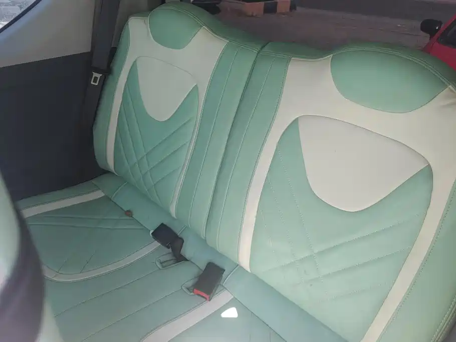 Wuling MINIEV — миниатюра 11