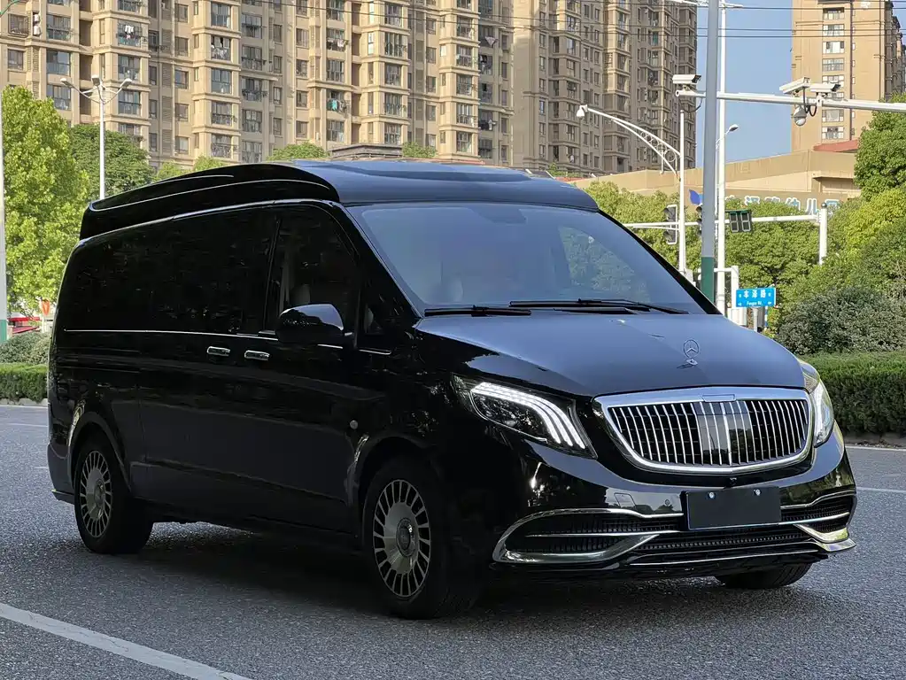 Mercedes-Benz Vito 2018 2.0T Elite 7 мест V