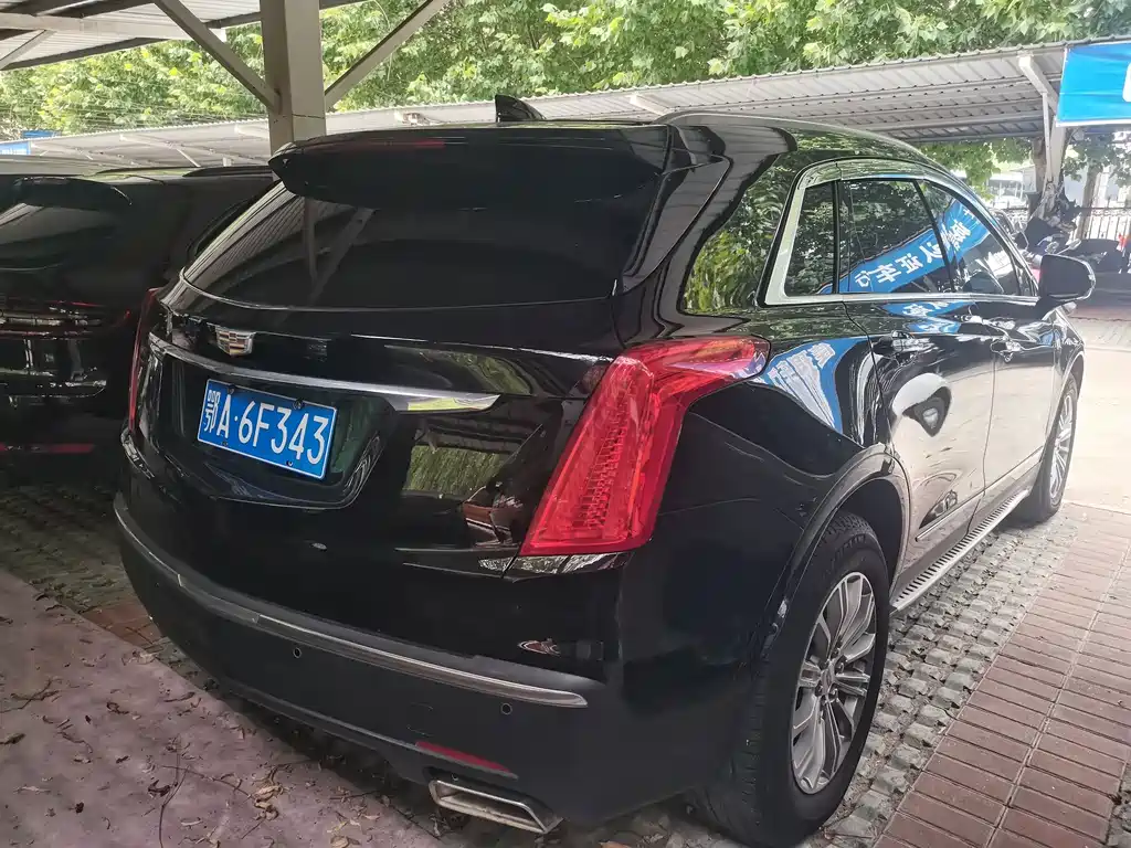 Cadillac XT5 — миниатюра 7