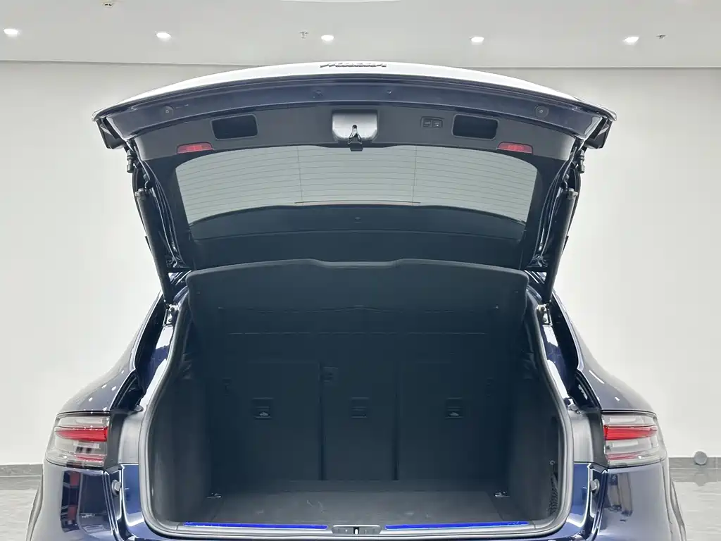 Porsche Macan — миниатюра 21