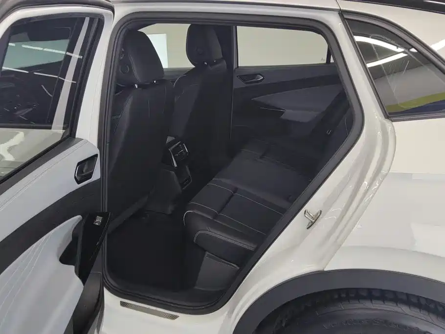 Volkswagen ID.4 X — миниатюра 11