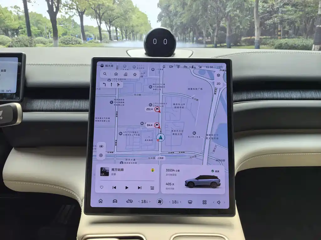 NIO ES6 — миниатюра 4