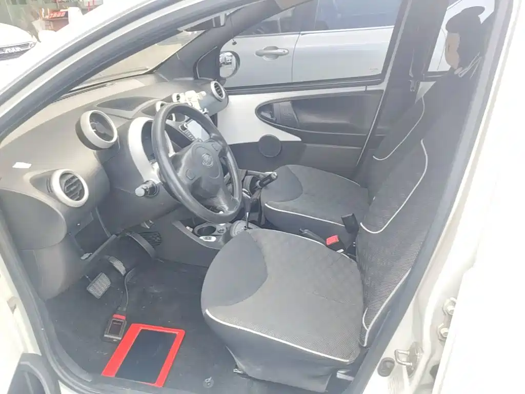 BYD F0 — миниатюра 15