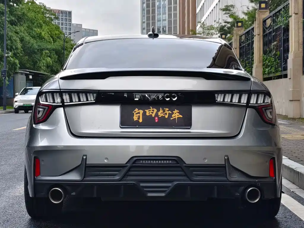 Lynk & Co 03 — миниатюра 21