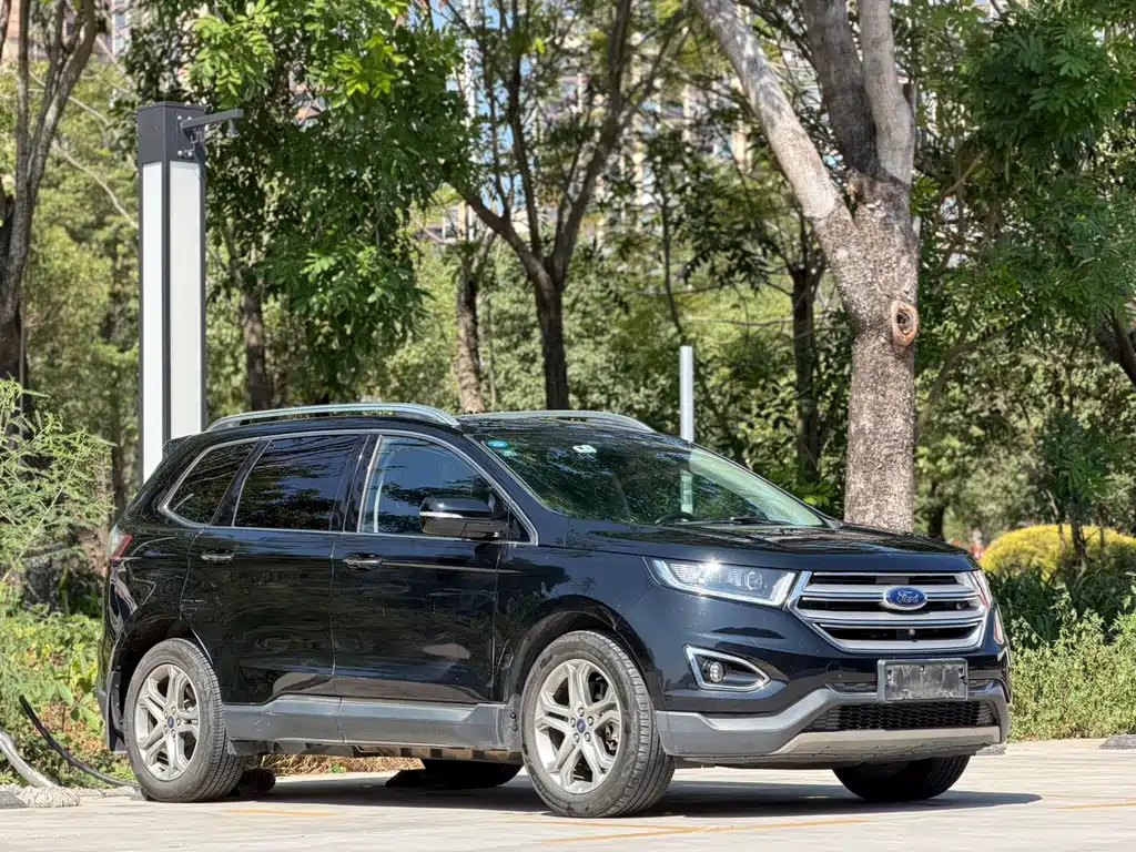 Ford Edge — миниатюра 3