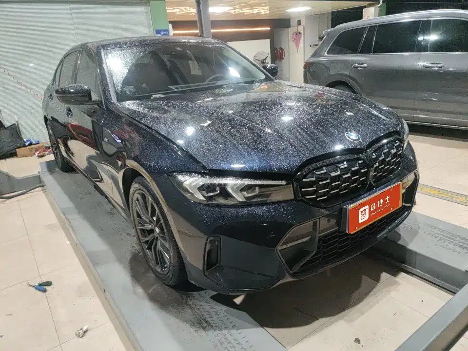 宝马3系 2024款 325Li M运动曜夜套装 2024