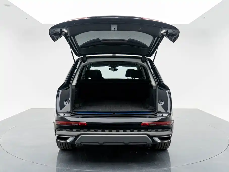 Audi Q7 — миниатюра 19