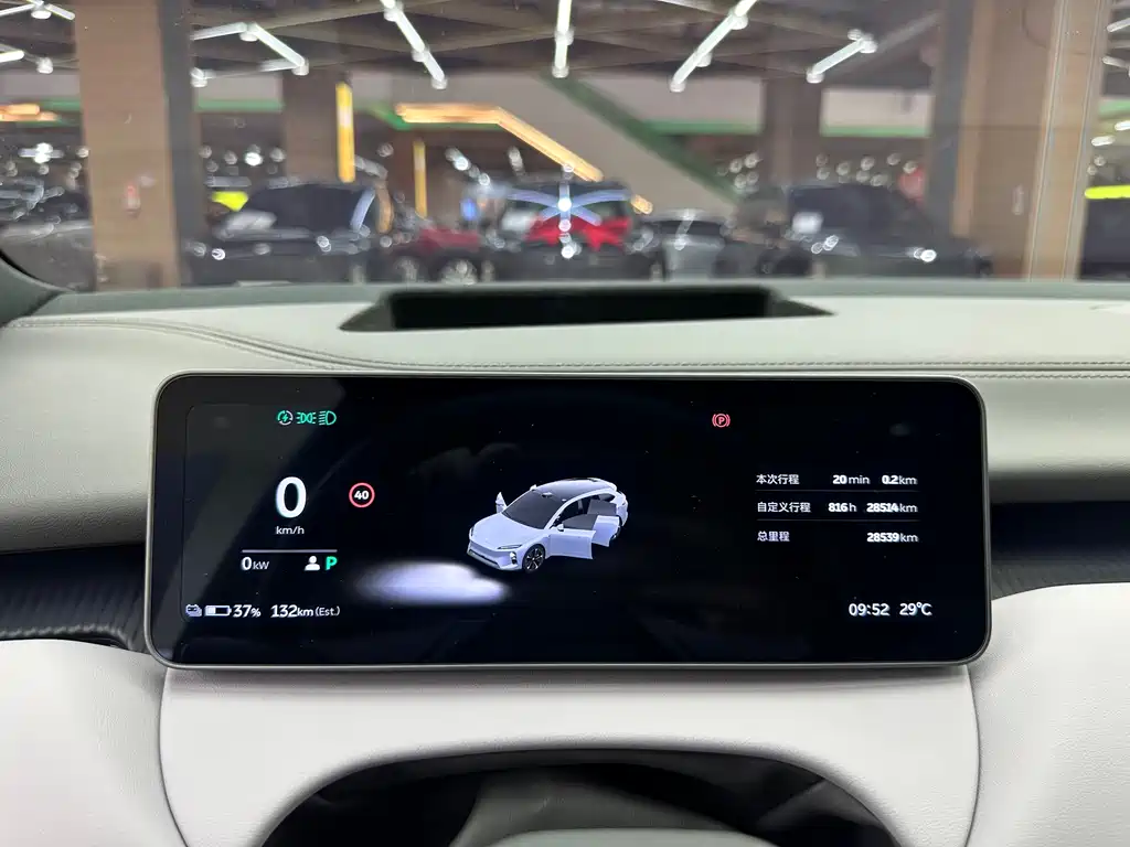NIO ET5T — миниатюра 9