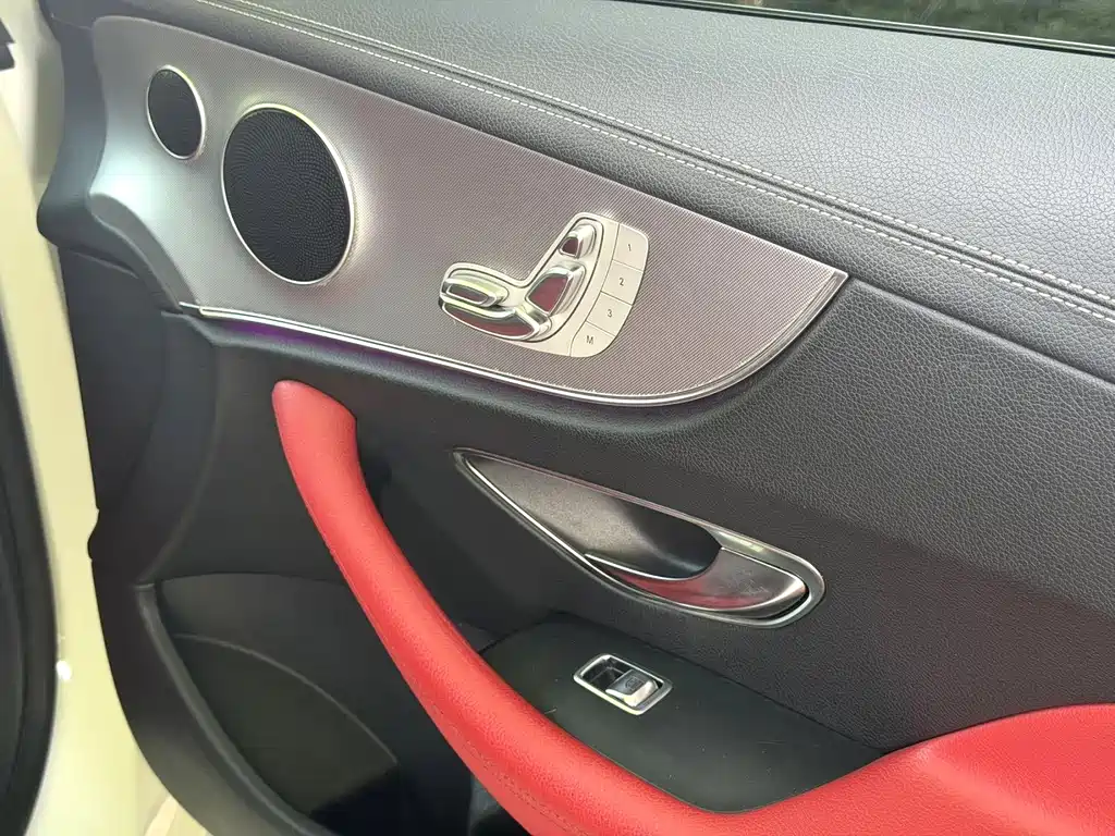 Mercedes-Benz E-Class (Import) — миниатюра 6