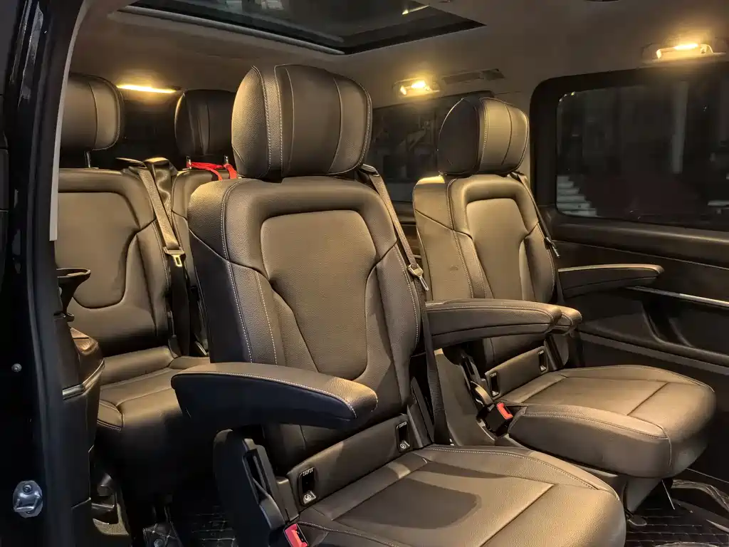 Mercedes-Benz V-Class — миниатюра 8