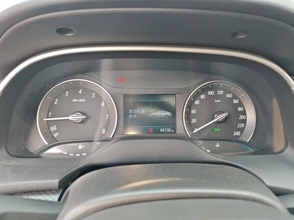 Buick Excelle — миниатюра 12