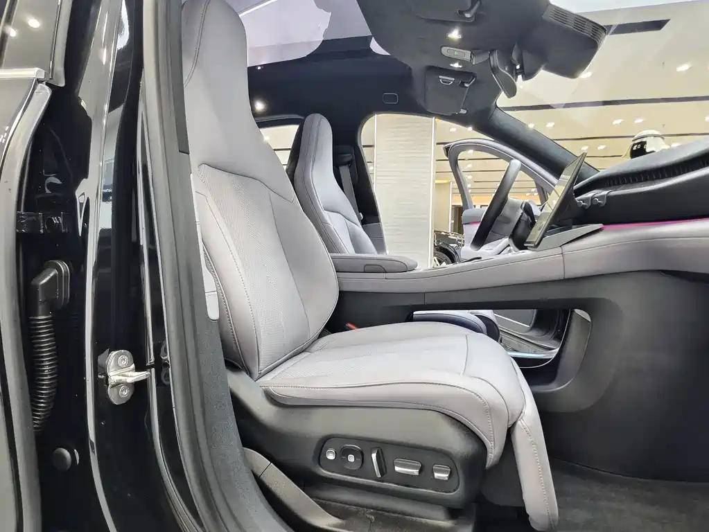 NIO EC6 — миниатюра 13