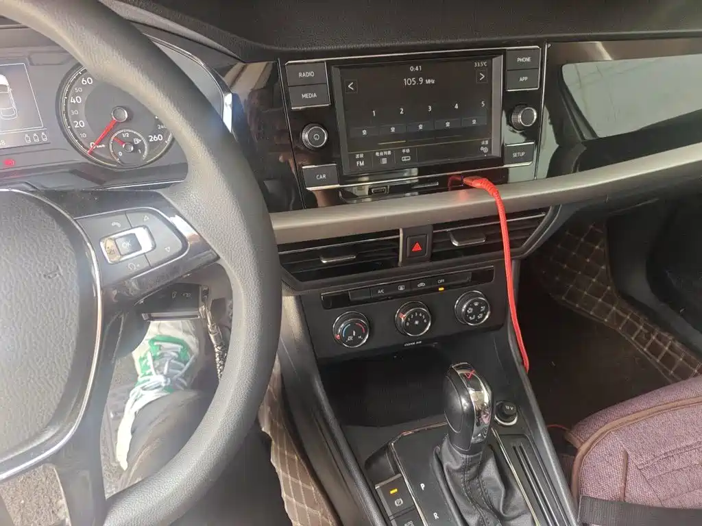Volkswagen Lavida — миниатюра 9