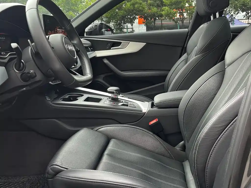 Audi A4L — фотографии объявления, Фото 13
