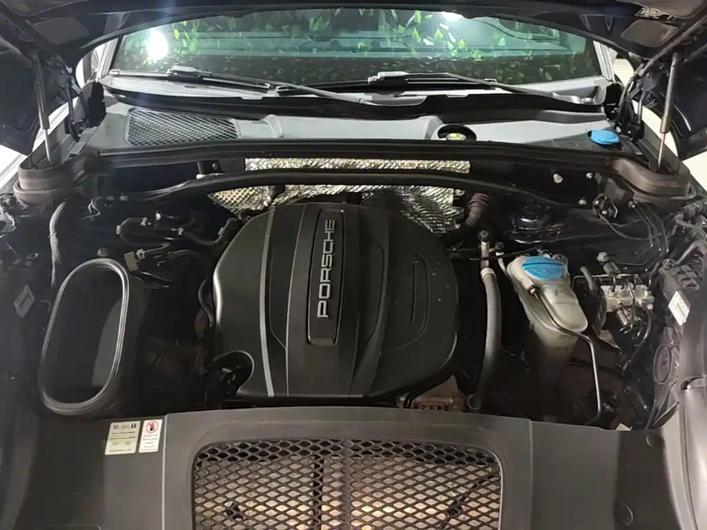 Porsche Macan — миниатюра 20