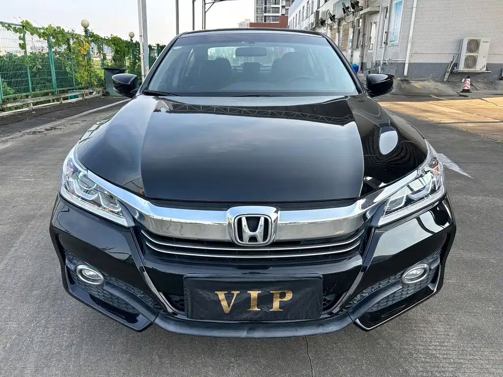 Honda Accord — миниатюра 2