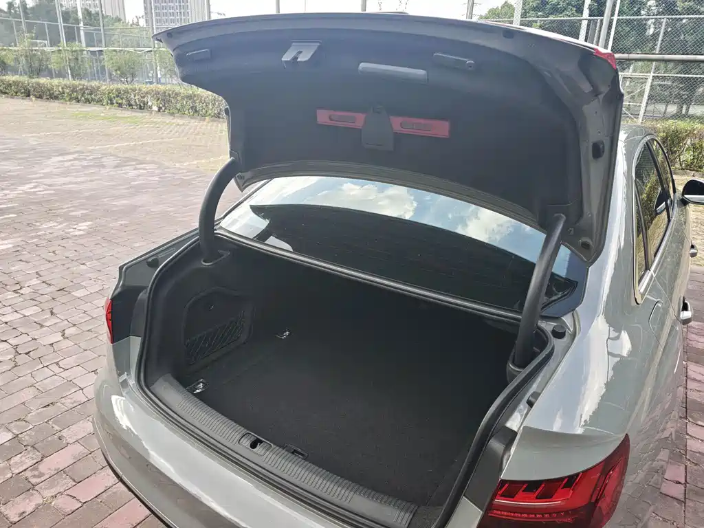 Audi S4 — миниатюра 21