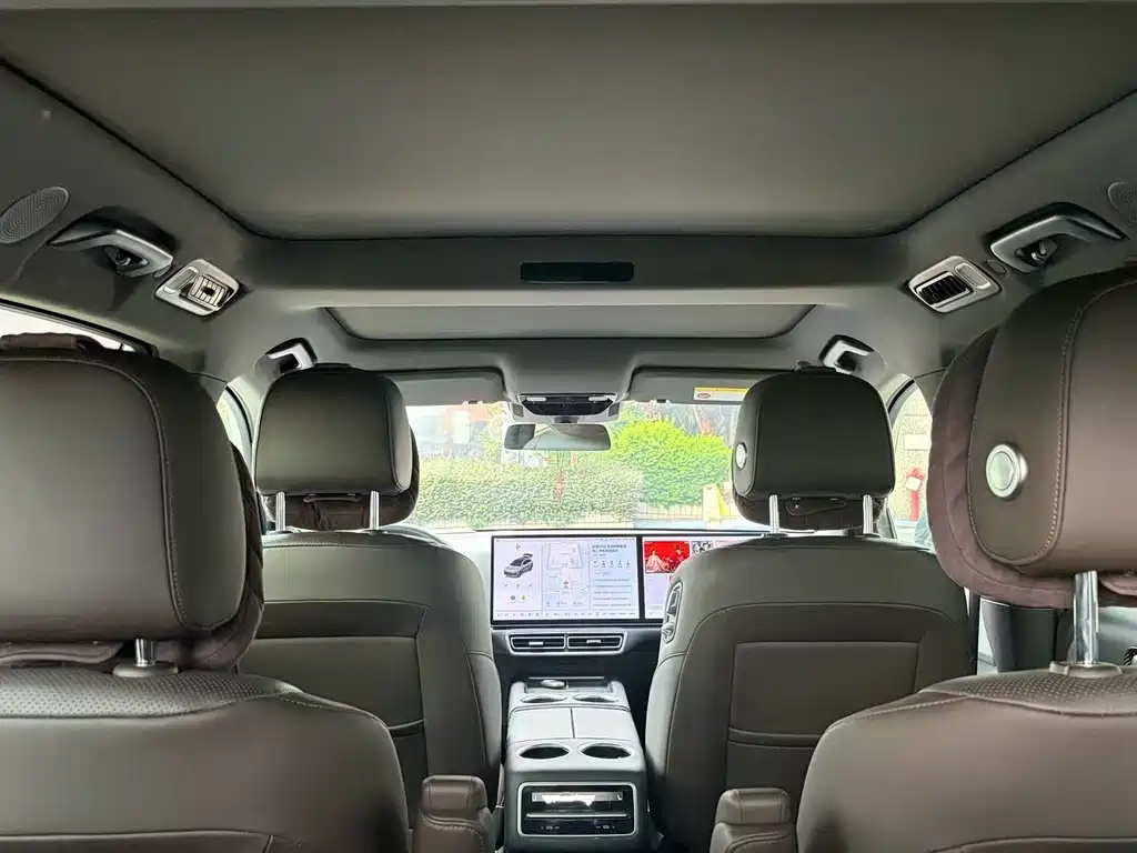 Li Auto Li L8 — миниатюра 22