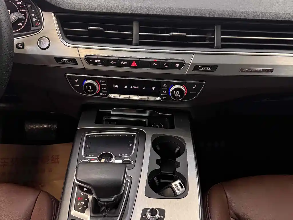 Audi Q7 — миниатюра 19