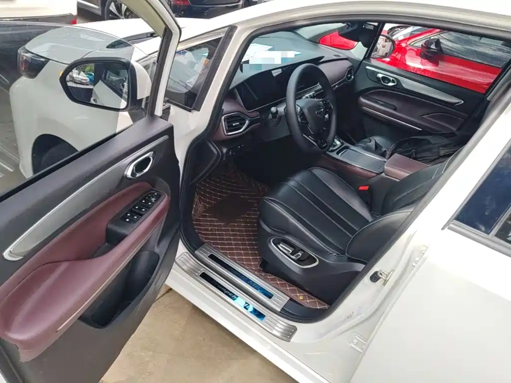 GAC Motor Trumpchi M6 — миниатюра 16