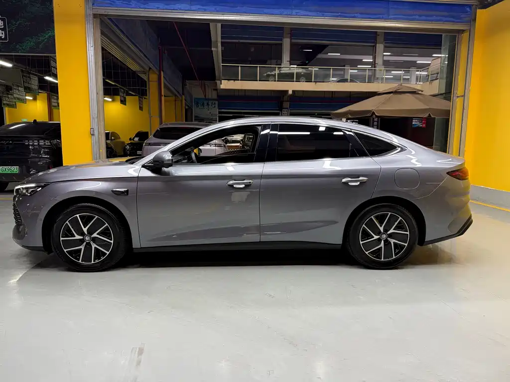 BYD Qin L — миниатюра 8
