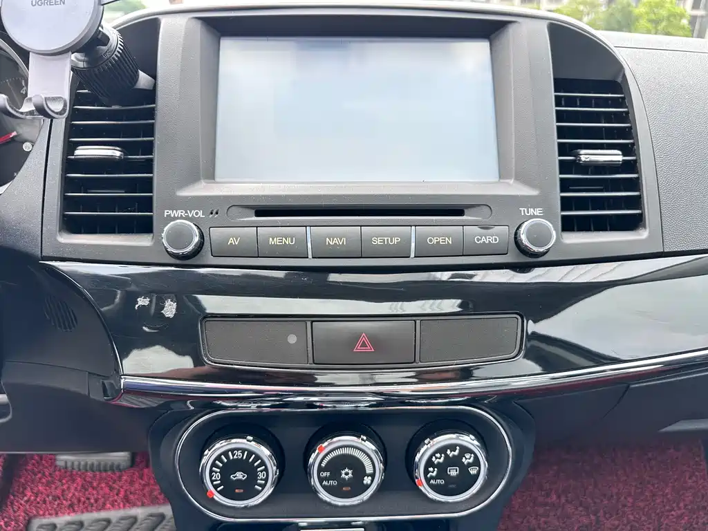 Mitsubishi Lancer EX — миниатюра 14