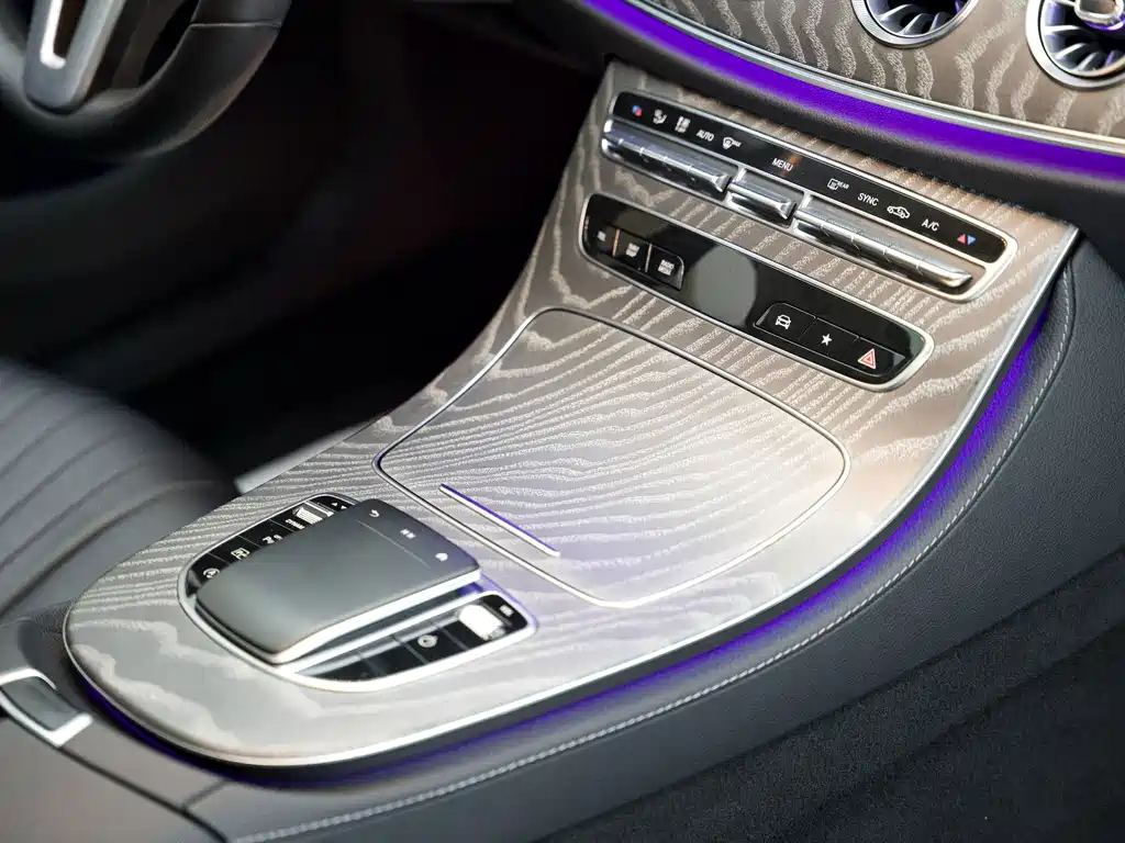 Mercedes-Benz CLS — миниатюра 4