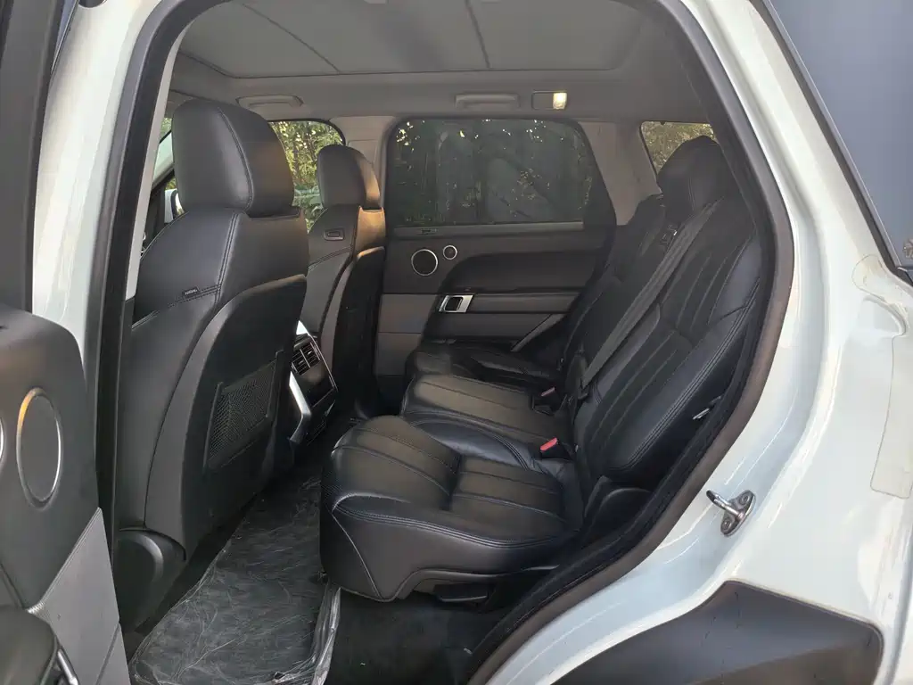 Land Rover Sport — миниатюра 5