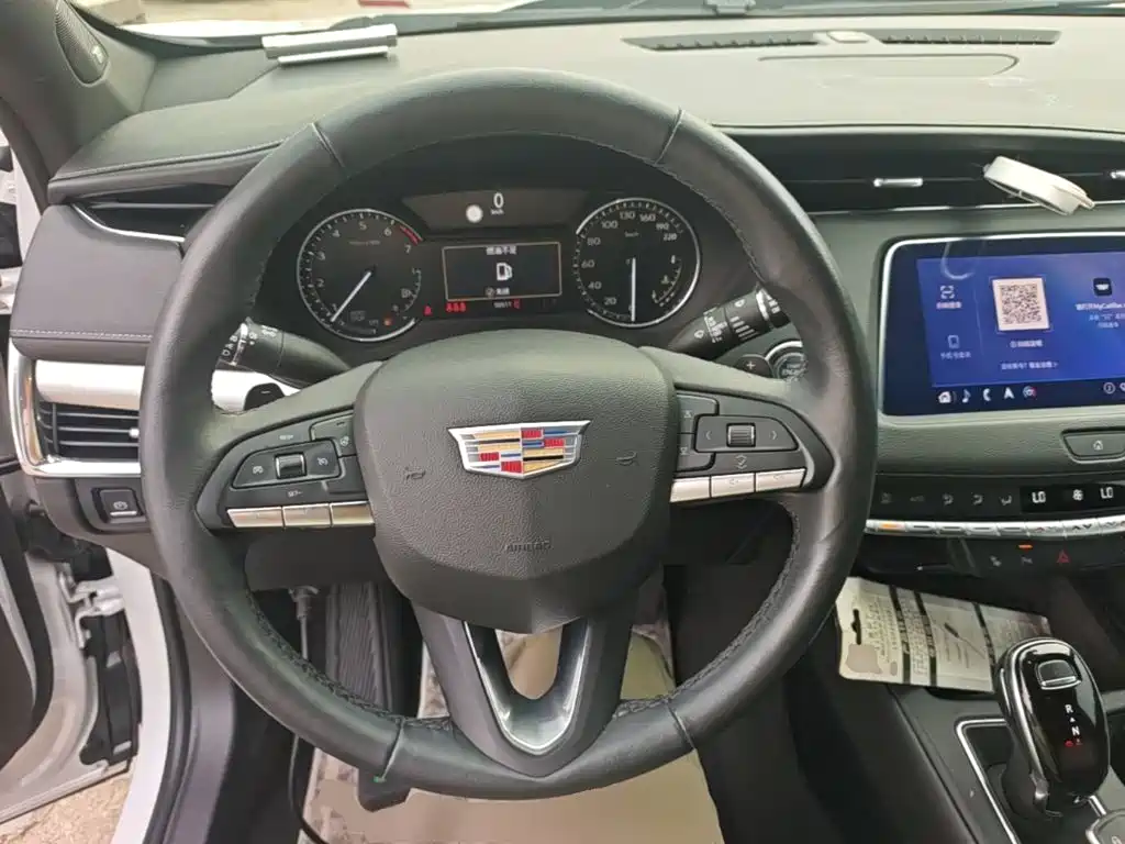 Cadillac XT4 — миниатюра 11