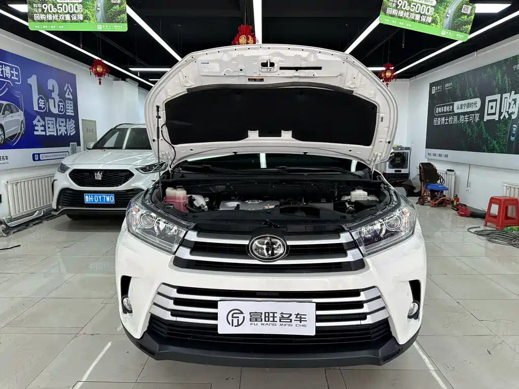 Toyota Highlander 2018 2.0T Luxury 7 мест VI